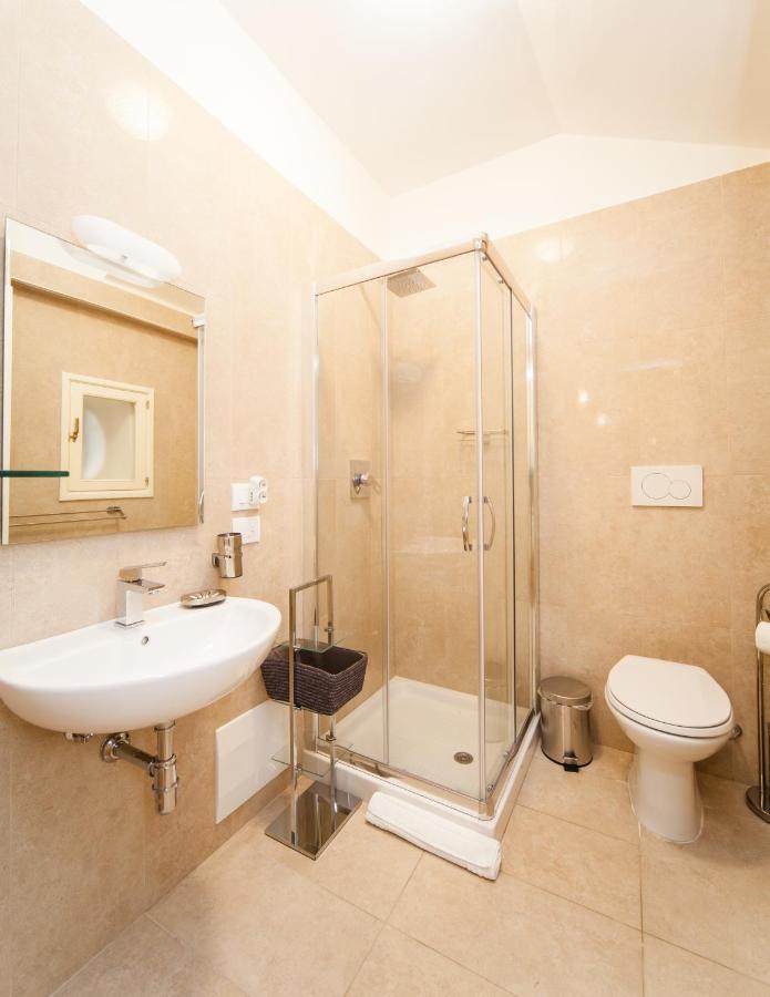 Palazzo Marigliano - Serviced Apartments 那不勒斯 外观 照片