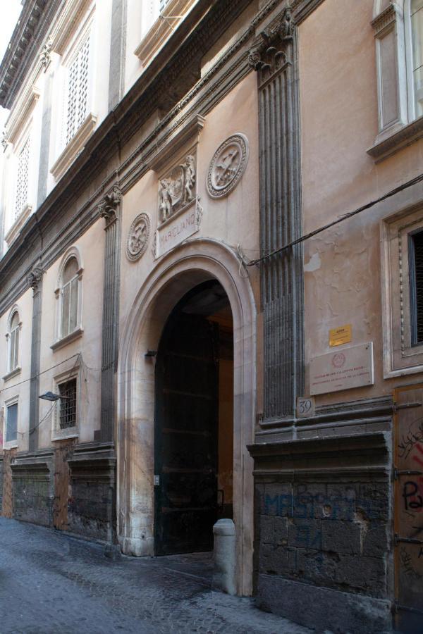 Palazzo Marigliano - Serviced Apartments 那不勒斯 外观 照片